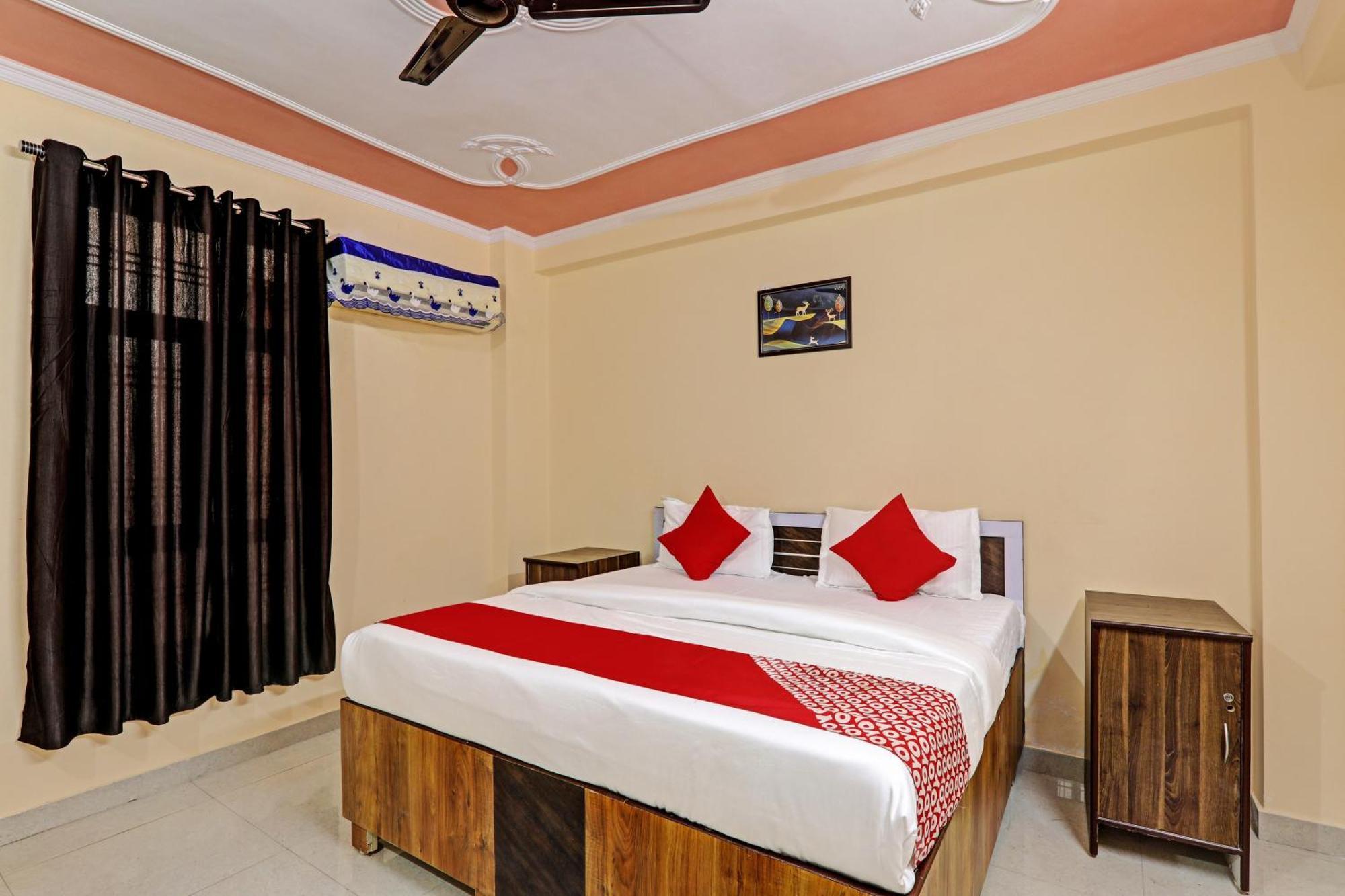 Super Hotel O Fort Inn Λάκναου Εξωτερικό φωτογραφία